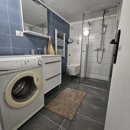 Apartman Palme *